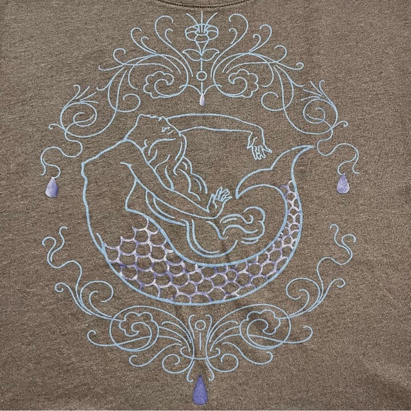 Converse Short Sleeve Gray T-Shirt With Mermaid Graphic In Blue Sz S - Picture 3 of 9